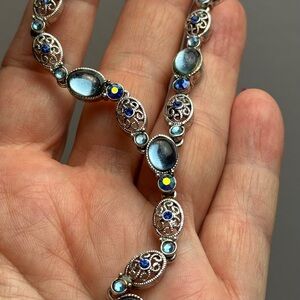 listing-status-banner